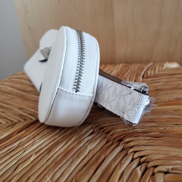 Michael Kors Multi Pouch Belt Bag NEW! - Picture 6 of 13